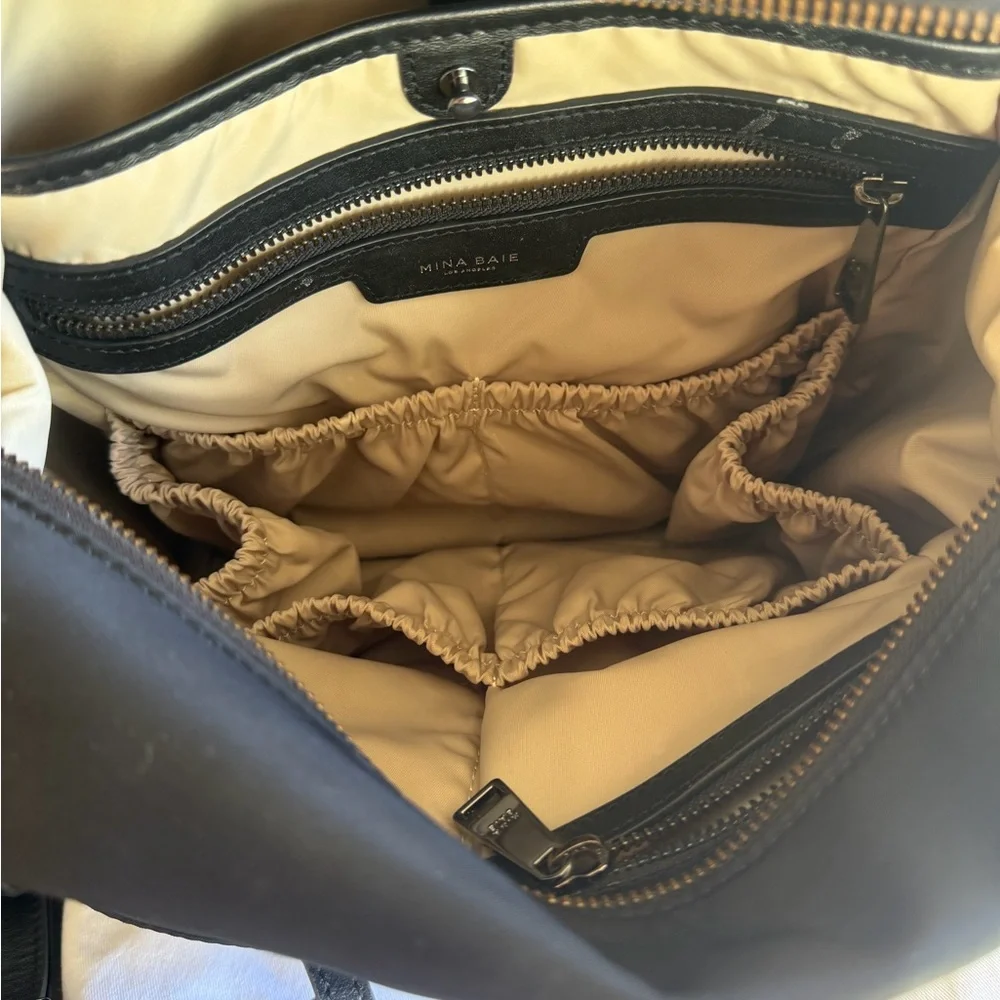 Mina Baie Stevie Midi Nylon Backpack - Picture 5 of 12